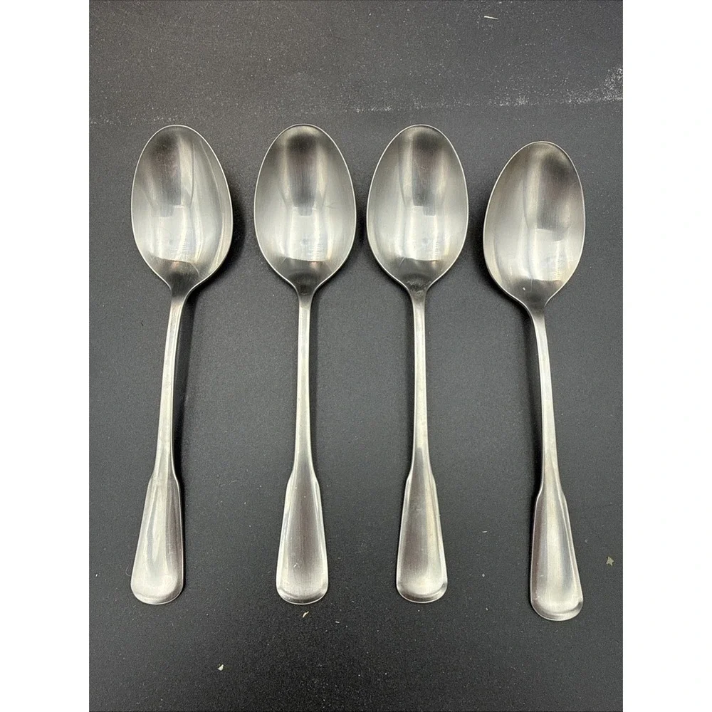 Oneida Stainless 4 Place / Soup Spoon Yorktowne SSS 6 7/8